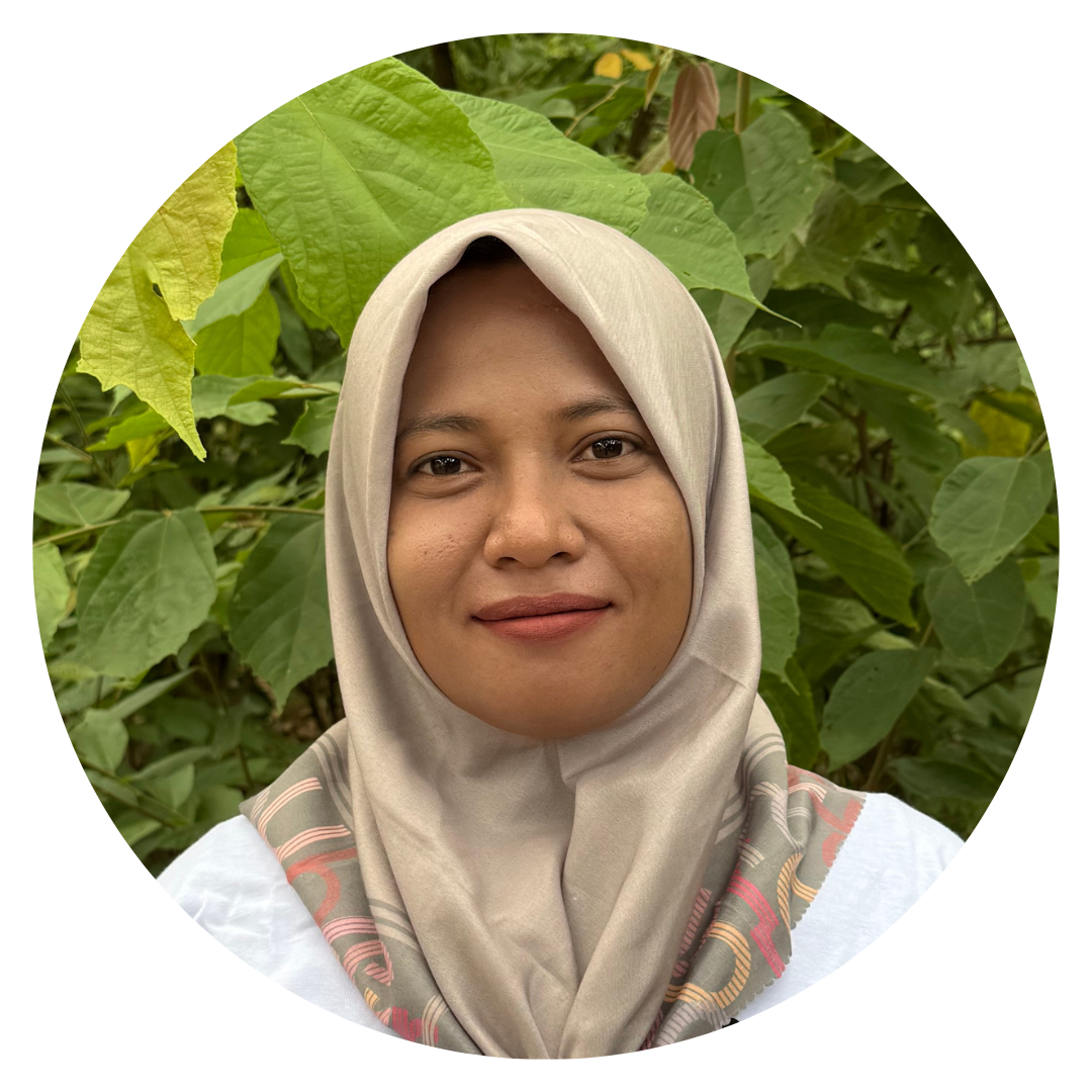 Mida, Cleaner at Yayasan Kejora Karimunjawa